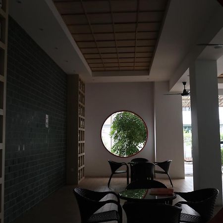 Zen66 @ Roxy Serviced Apartment Kuching Esterno foto