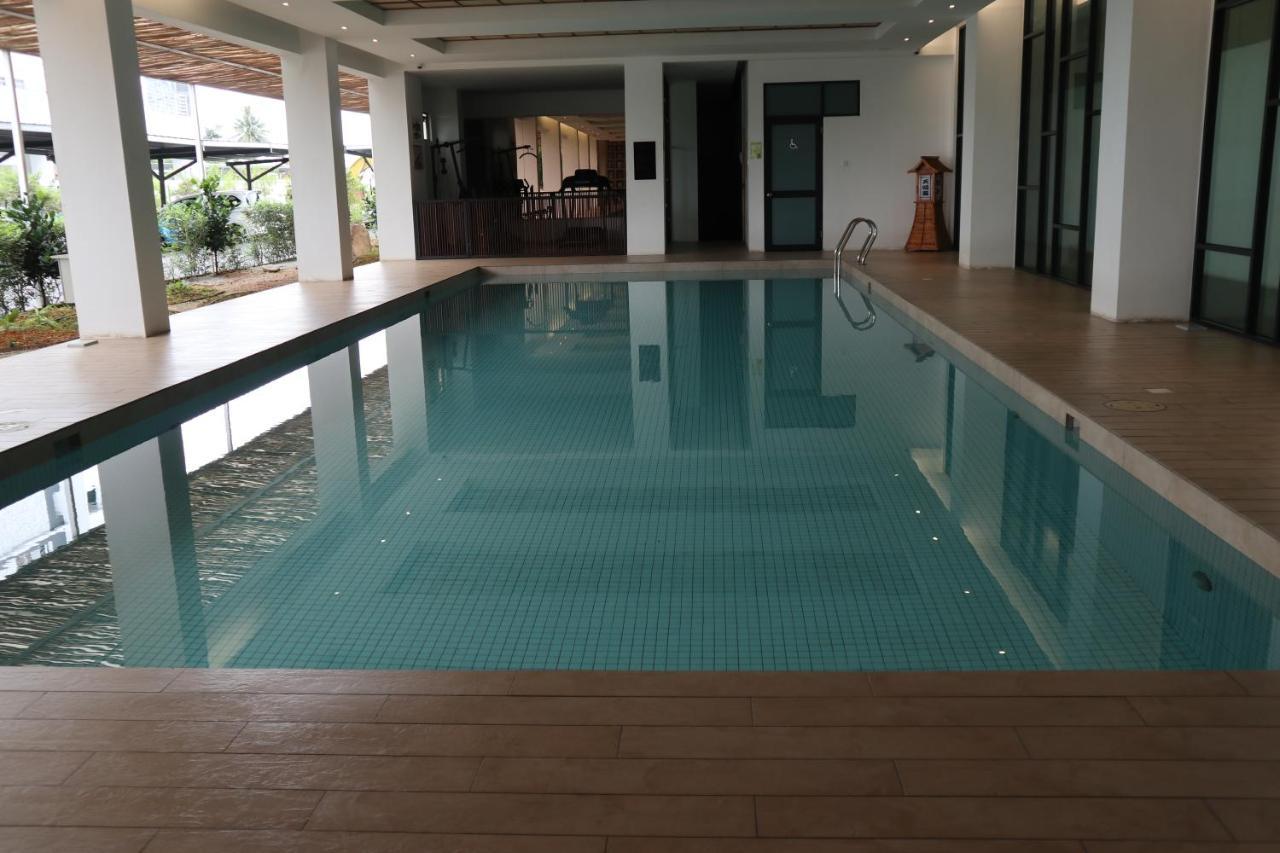 Zen66 @ Roxy Serviced Apartment Kuching Esterno foto